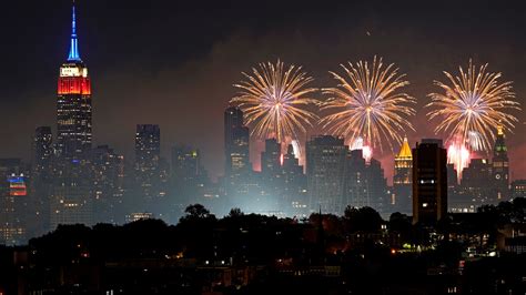 nyc fireworks july 4 2024|Mayor Adams Announces 10,000 Free Tickets For General Public .